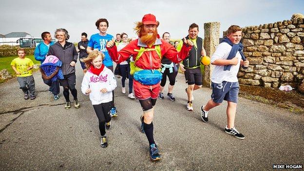 Sean Conway reaches Land's End