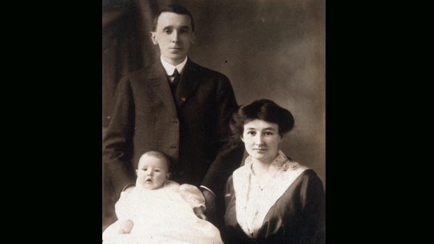 Nettie Moore with her husband Walter and son Walter Jr