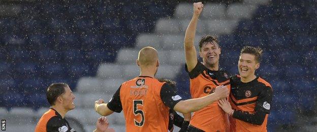 Robbie Muirhead gave Dundee United an early lead