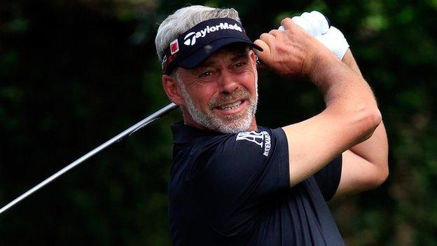 Darren Clarke has dropped to 487th in the world rankings