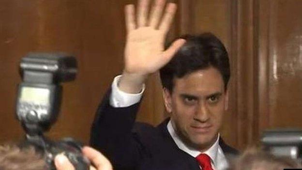 Ed Miliband yn ffarwelio