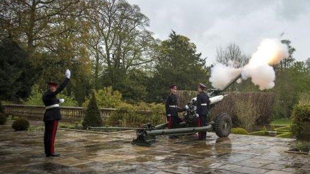 Members of the 206 (Ulster) Battery Royal Artillery fired their 105mm Light Gun at Hillsborough Castle, County Down