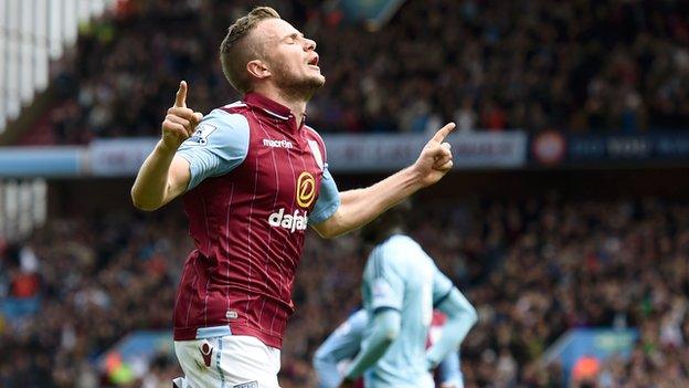 Tom Cleverley