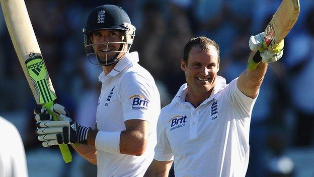 Kevin Pietersen and Andrew Strauss