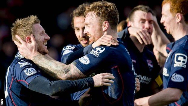 Michael Gardyne (left) with County team-mates