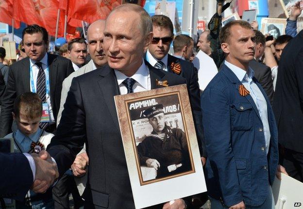 President Putin among marchers in Red Square (9 May)