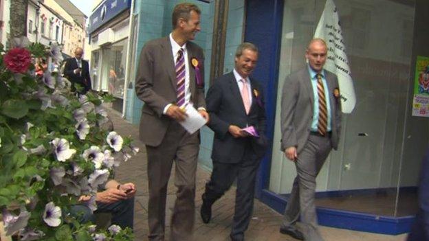 Nathan Gill and Nigel Farage campaign in the Ynys Mon by-election in 2013