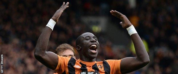 Hull midfielder Mohamed Diame