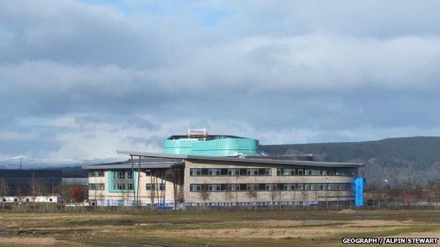 Làrach ùr UHI