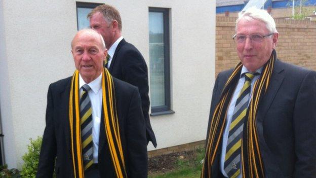 Colin Proctor and Dave Doggett from Cambridge Utd at funeral of Chris Turner