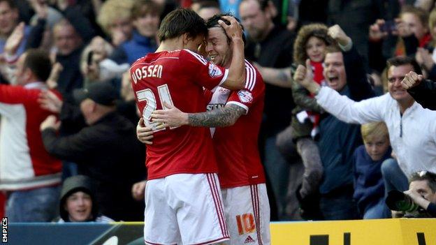 Jelle Vossen and Lee Tomlin