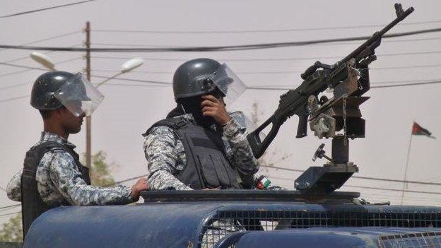 Jordanian police patrol with the recently formed Desert Brigade (photo by Frank Gardner)