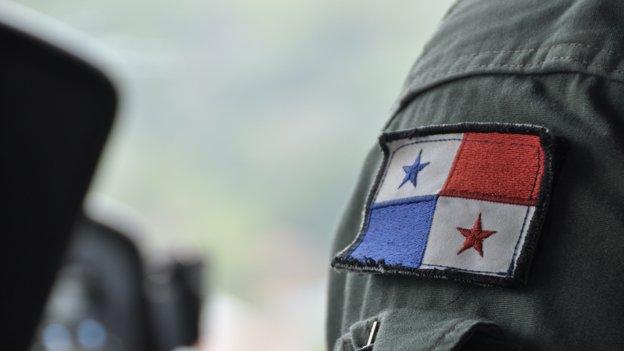 A Panamanian flag on the sleeve of a pilot's uniform