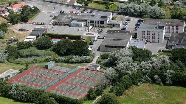 La Mare de Carteret schools seen from the air