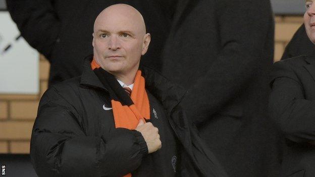 Dundee United manager Stephen Thompson