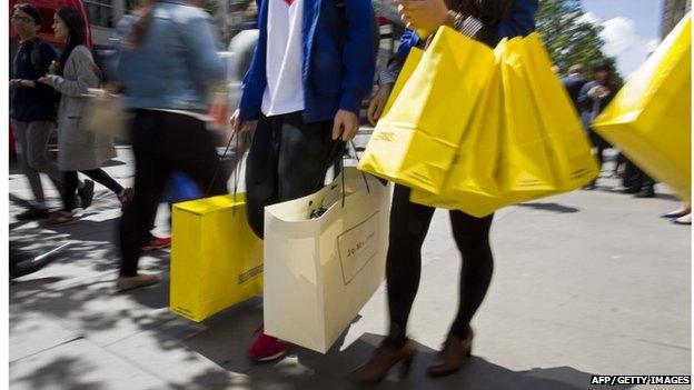 London shoppers