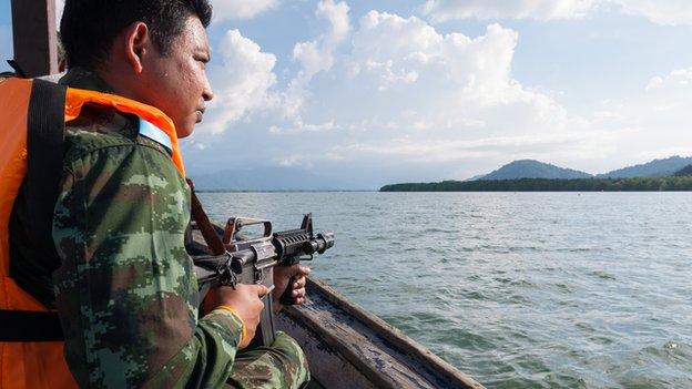 Thai soldiers patrol Ranong