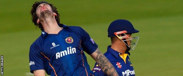 Reece Topley shows his frustration against Glamorgan