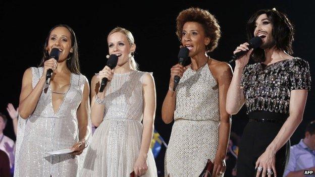 TV hosts Alice Tumler, Mirjam Weichselbraun, Arabella Kiesbauer and last year's winner Conchita Wurst