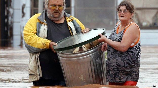 Rescue in Oklahoma, 24 May