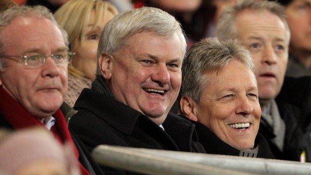 Martin McGuinness, GAA President Aogan O'Fearghail and Peter Robinson, at the DUP leader's first GAA match