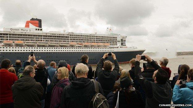 Queen Mary 2 leaves Liverpool to meet sister Liners Queen Elizabeth and Queen Victoria