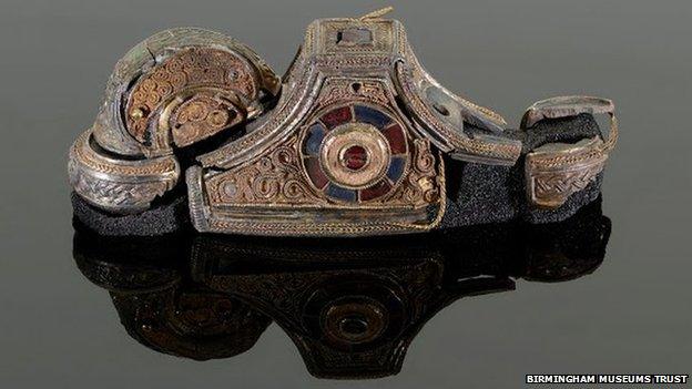 Staffordshire hoard sword pommel