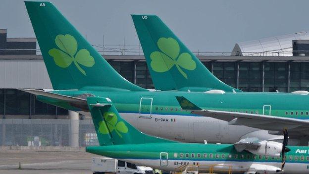 Aer Lingus jets