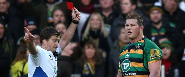 JP Doyle sends off Dylan Hartley in December 2014