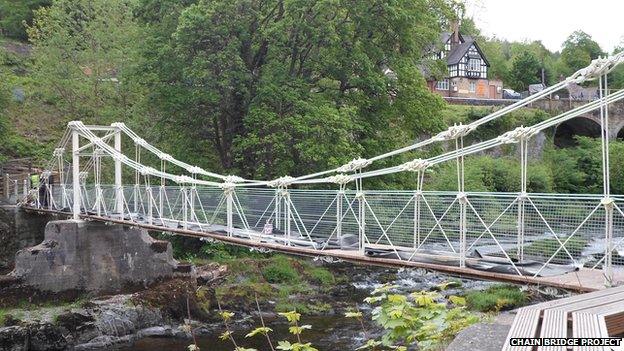Llangollen chain bridge