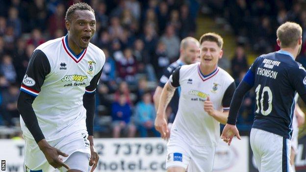 Edward Ofere celebrates a vital goal against Dundee