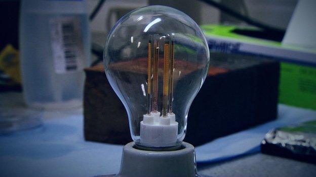 Graphene lightbulb