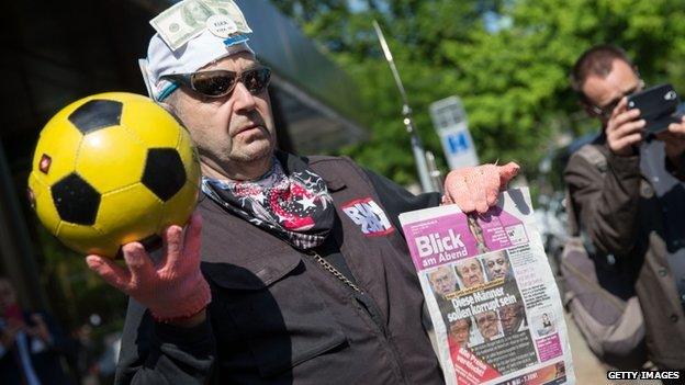 man jokes about FIFA outside the hotel Baur au Lac Zurich on 27 May 2015 in Zurich, Switzerland