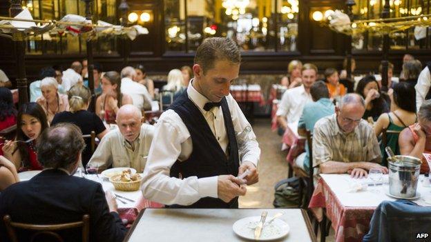 Restaurant in Paris - file pic