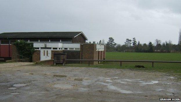 Mapledurham playing fields