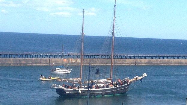 Haabet, of Svendborg, Denmark, entering the Port of Blyth