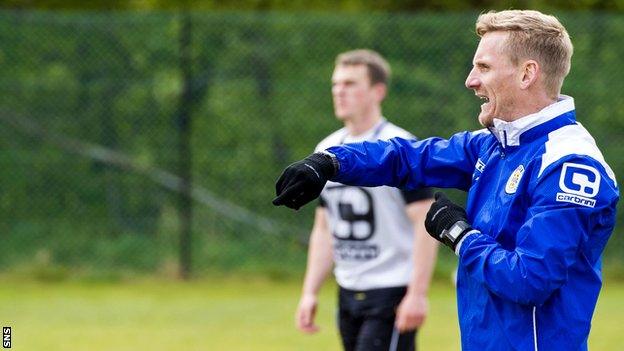 Gary Teale was replaced as St Mirren manager by Ian Murray