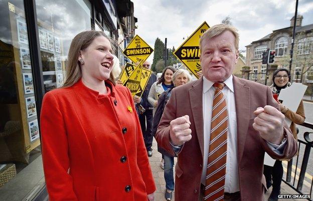 Former Liberal Democrat leader Charles Kennedy campaigns with Business Minister Jo Swinson in East Dunbartonshire