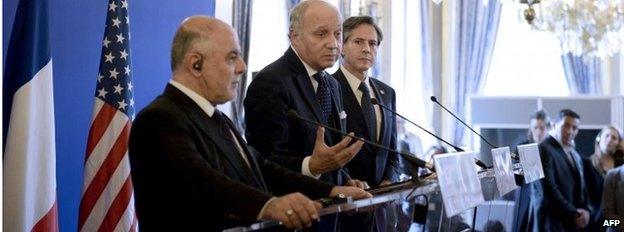 Haider al-Abadi (left), Laurent Fabius (centre) and Tony Blinken in Paris 02/06/15