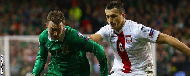 Aiden McGeady in action against Poland