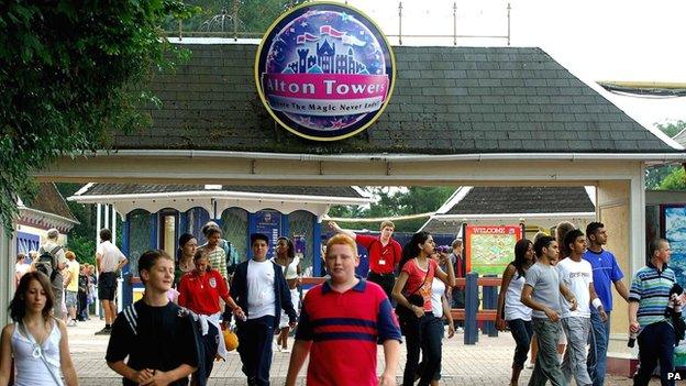 People leaving Alton Towers