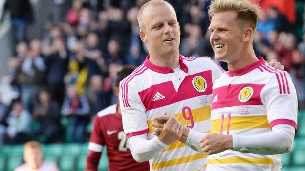 Steven Naismith and Matt Ritchie celebrate