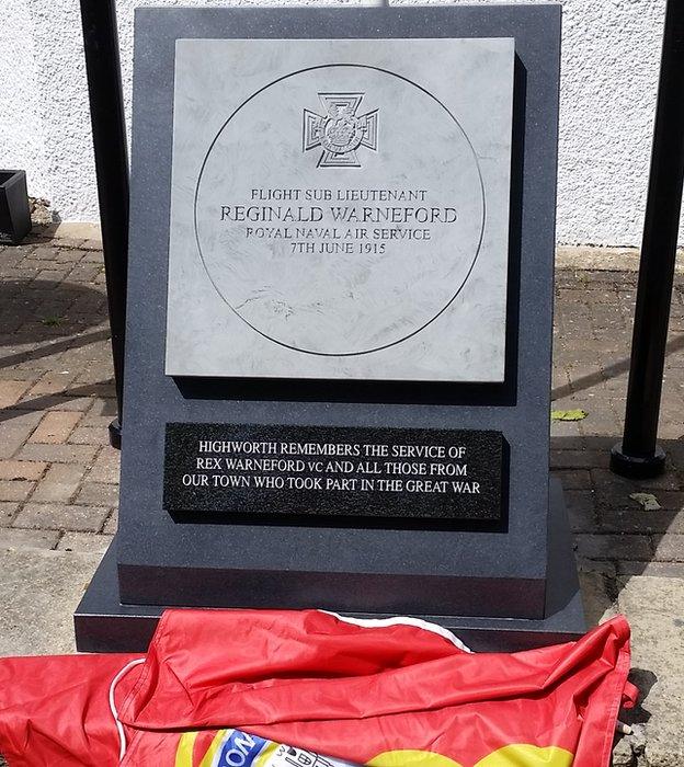 Memorial stone for Reginald Warneford in Highworth