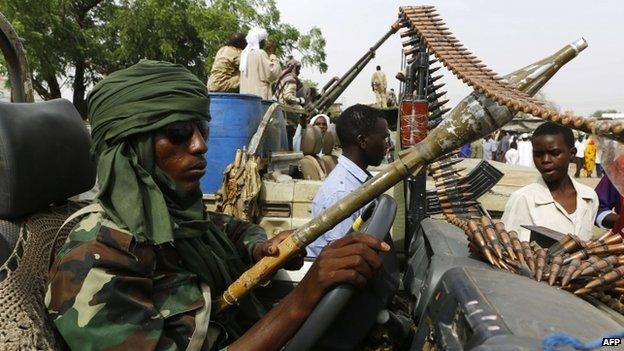 A fighter from the Sudanese Rapid Support Forces in the city of Nyala, south Darfur (03 May 2015)