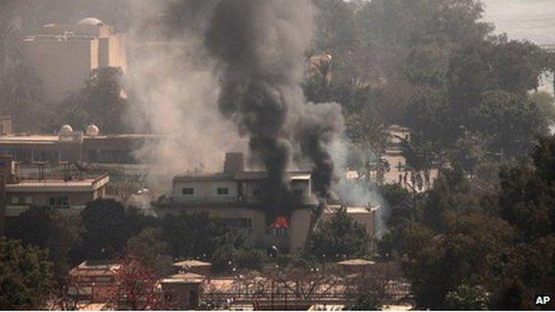 The Egyptian football federation burns in Cairo, 9 March 2013