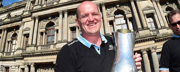 Gregor Townsend with the Pro12 trophy