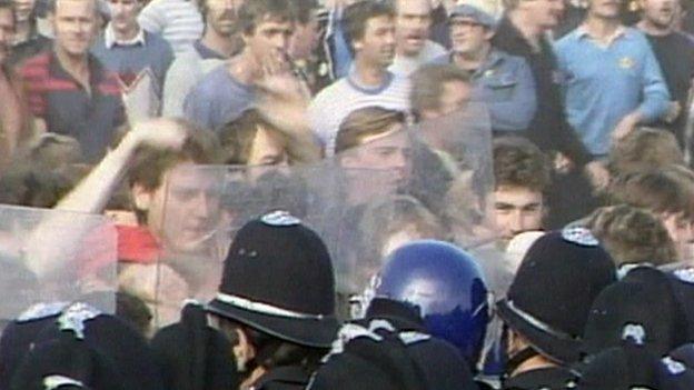 Miners and officers clash at Orgreave in June 1984