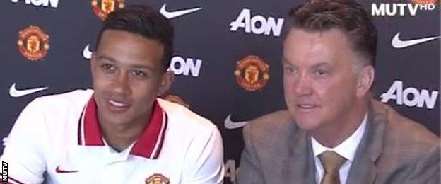 Memphis Depay and Louis van Gaal