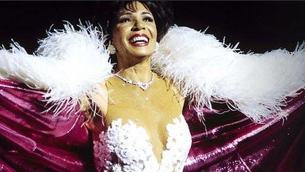 Shirley bassey