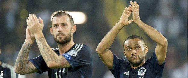 Scotland forwards Steven Fletcher and Ikechi Anya